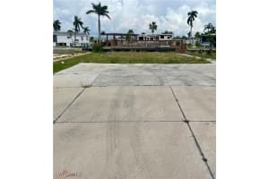 15 Galleon Way, Fort Myers Beach, FL 33931 - MLS#225069160