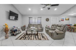 1733 45th Terrace, Naples, FL 34116 - MLS#225069170