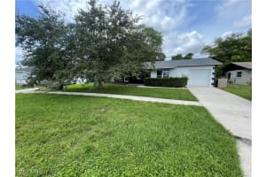 947 Happy Road, North Fort Myers, FL 33903 - MLS#225069186