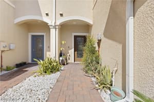 2667 Blossom Way, Naples, FL 34120 - MLS#225069196