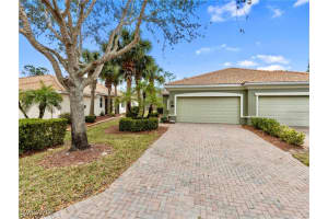 21354 BELLA TERRA Boulevard, Estero, FL 33928 - MLS#225069202