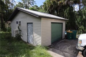 461 18th Street, Naples, FL 34117 - MLS#225069224