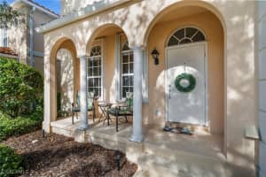 6072 Towncenter Circle, Naples, FL 34119 - MLS#225069227