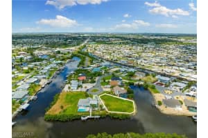 11485 Rebecca Circle, Fort Myers Beach, FL 33931 - MLS#225069229