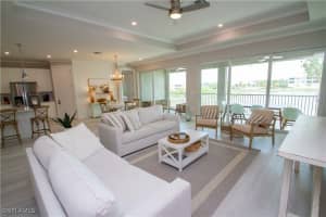 251 Indies Dr E 202, Naples
