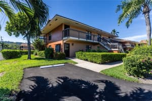 44 Greenbrier Street, Marco Island, FL 34145 - MLS#225069240