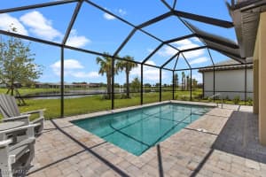 6189 Harmony Dr, Ave Maria