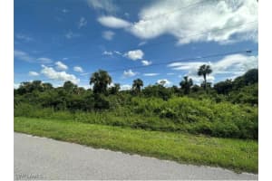  5678 28th AVE SE, Naples, FL 34117 Sold 09/29/25