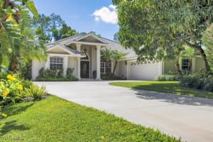 5660 Cypress Hollow Way, Naples