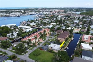 1195 Clam Court, Naples, FL 34102 - MLS#225069284