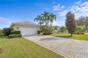 4320 Longshore Way, Naples, FL 34119 Sold 10/07/25