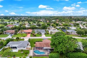 133 Briarcliff Lane, Naples, FL 34113 - MLS#225069302