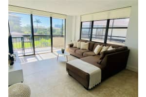 601 Seaview Court, Marco Island, FL 34145 - MLS#225069309