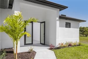 821 Newell St E, Lehigh Acres