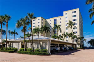 2885 Gulf Shore Boulevard, Naples, FL 34103 - MLS#225069321