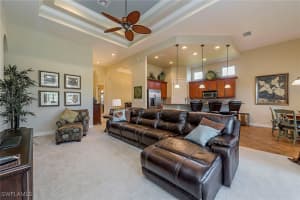 7812 Valencia Court, Naples, FL 34113 - MLS#225069340