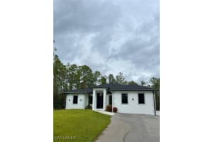 4163 31st Ave Ne, Naples