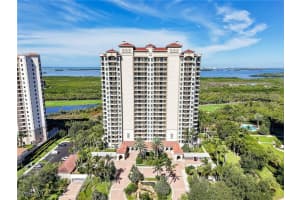 23750 Via Trevi Way 1901, Estero