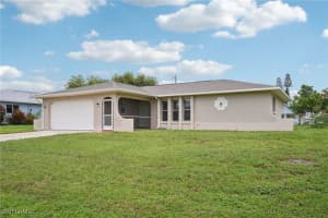 609 25th Terrace, Cape Coral, FL 33904 Sold 09/30/25