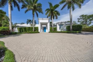 5000 Groveland Terrace, Naples, FL 34119 - MLS#225069469