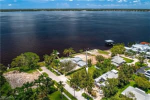 1223 Coconut Drive, Fort Myers, FL 33901 - MLS#225069479