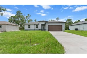 1110 Garibaldi St E, Lehigh Acres