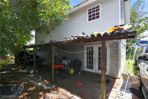 2929 7th St Sw, Lehigh Acres