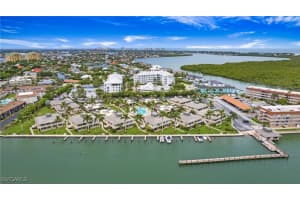 1215 Edington Pl L5, Marco Island