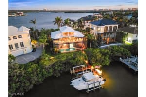 197 San Mateo Dr, Bonita Springs