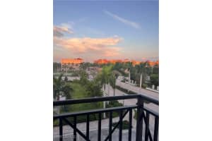 1135 3rd Avenue, Naples, FL 34102 - MLS#225069585