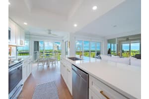 5501 Heron Point Drive, Naples, FL 34108 - MLS#225069605