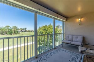 725 Saratoga Circle, Naples, FL 34104 - MLS#225069634