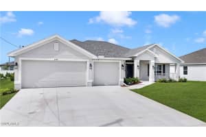 2729 5th Terrace, Cape Coral, FL 33993 - MLS#225069648