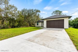 3705 37th Street, Lehigh Acres, FL 33976 - MLS#225069700