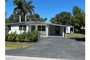 3837 Estey Avenue, Naples, FL 34104 - MLS#225069716