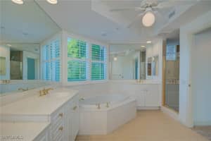 445 Cove Towers Drive, Naples, FL 34110 - MLS#225069757