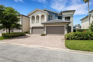 3520 Lansing Loop 203, Estero