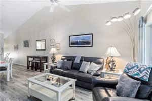 28064 Cavendish Court, Bonita Springs, FL 34135 - MLS#225069824