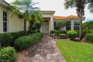 3927 Aurora Court, Naples, FL 34116 - MLS#225069825