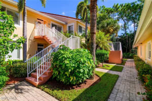 2365 Bayou Lane, Naples, FL 34112 - MLS#225069840