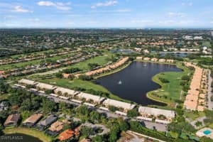 28068 Cavendish Court, Bonita Springs, FL 34135 - MLS#225069872
