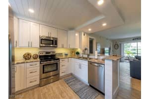 900 Misty Pines Cir 203, Naples