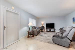 4605 Bayshore Drive, Naples, FL 34112 - MLS#225069880