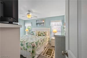 1022 Silver Lakes Boulevard, Naples, FL 34114 - MLS#225069885