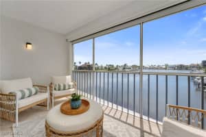 10682 Gulf Shore Drive, Naples, FL 34108 - MLS#225069917