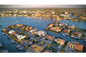 641 Dorando Court, Marco Island, FL 34145 - MLS#225069962