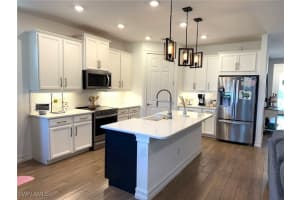 28032 Captiva Shell Loop, Bonita Springs, FL 34135 - MLS#225069971