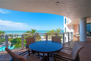 8231 Bay Colony Drive, Naples, FL 34108 - MLS#225069972