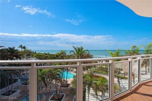 8231 Bay Colony Drive, Naples, FL 34108 - MLS#225069972
