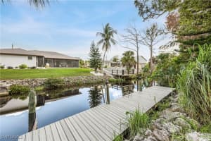 27211 Sun Aqua Lane, Bonita Springs, FL 34135 - MLS#225069987